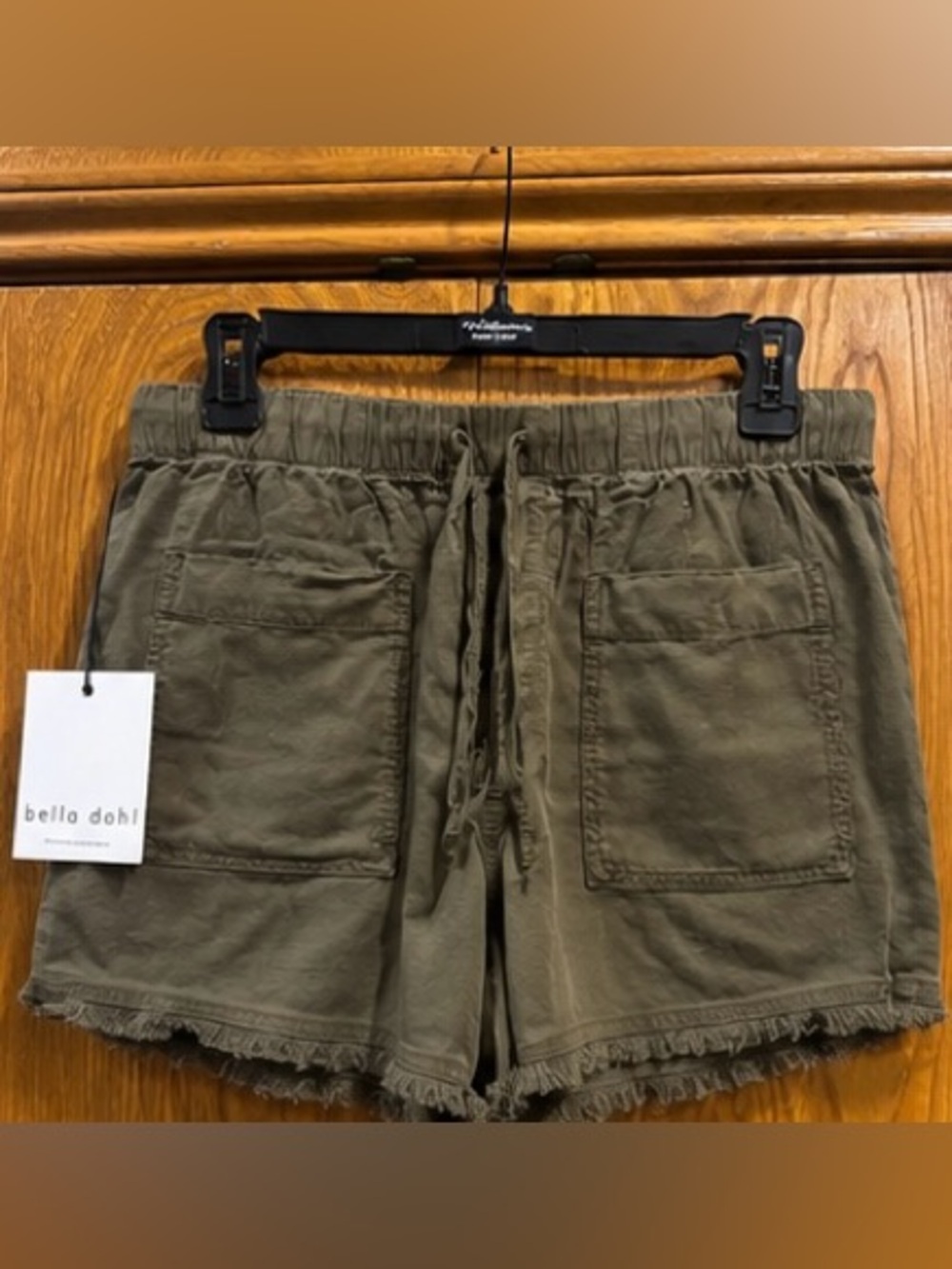 NWT Bella Dahl Olive Green Frayed Hem Drawstring Shorts M